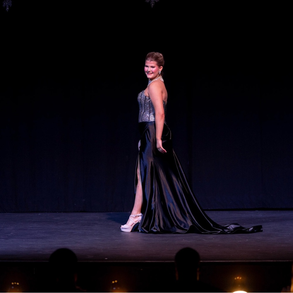 Sherri Hill Black and Silver Prom Dress
